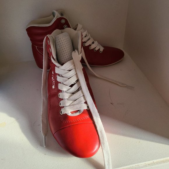 Womens Red leather Boots - Picture 1 of 3